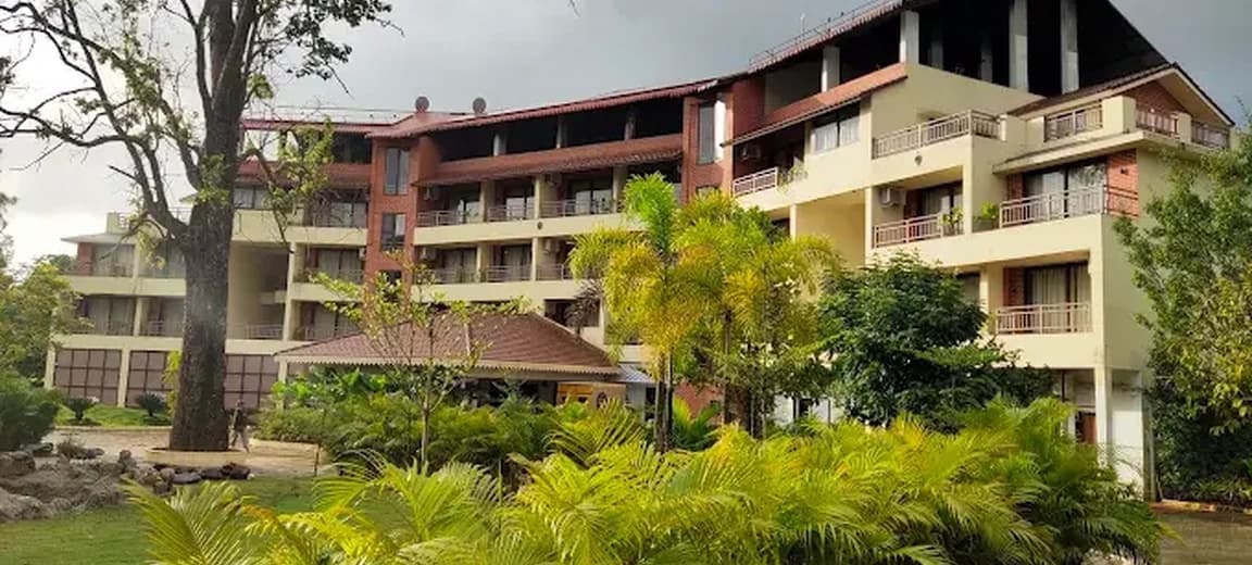 Book Luxury forest resort in Karnataka Whistling Woodzs Jungle Resort