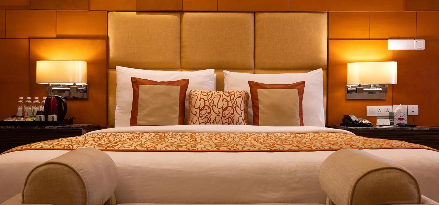 Presidential Suite With breakfast - Image 1