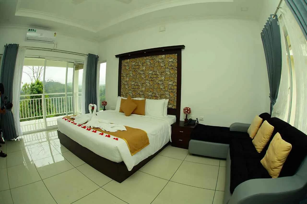 Premium Valley View Room with Breakfast - Image 1