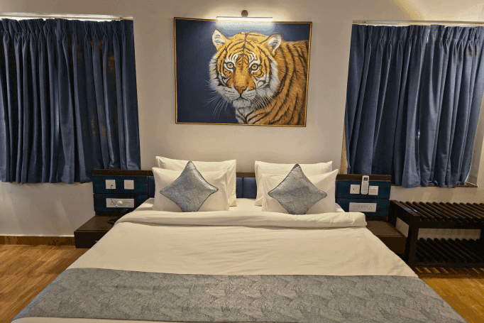 Luxury Cottages - Image 1