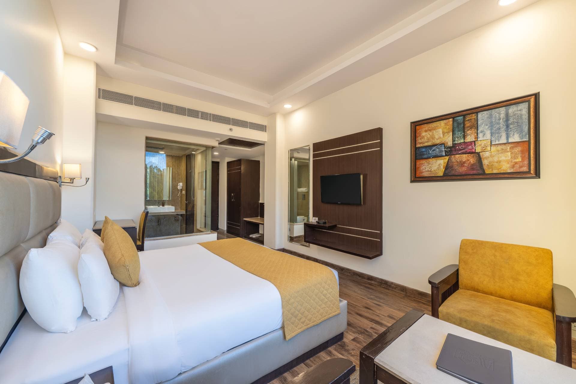 Premium Room with Breakfast - Image 1