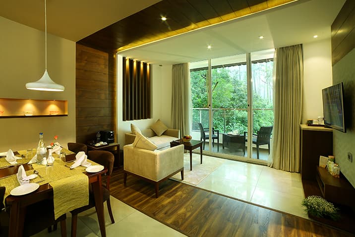 Presidentail Suite Room with Breakfast - Image 1