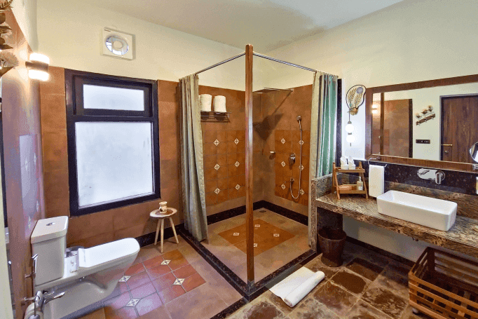 COTTAGE WITH PRIVATE SIT-OUT - Image 1