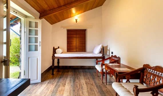 Heritage Room with Breakfast - Image 1