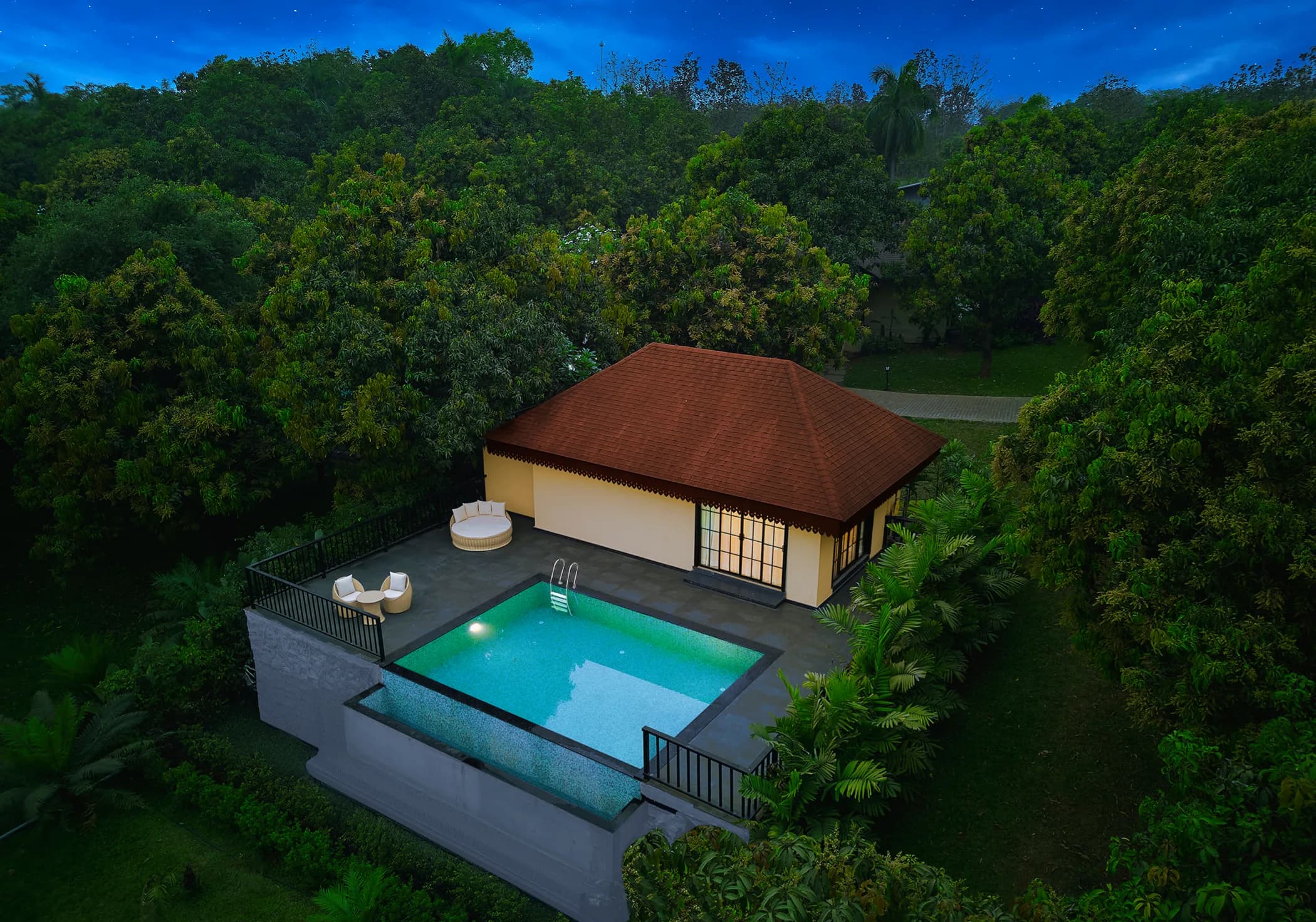 Cascade Private Pool Cottage -CP - Image 1