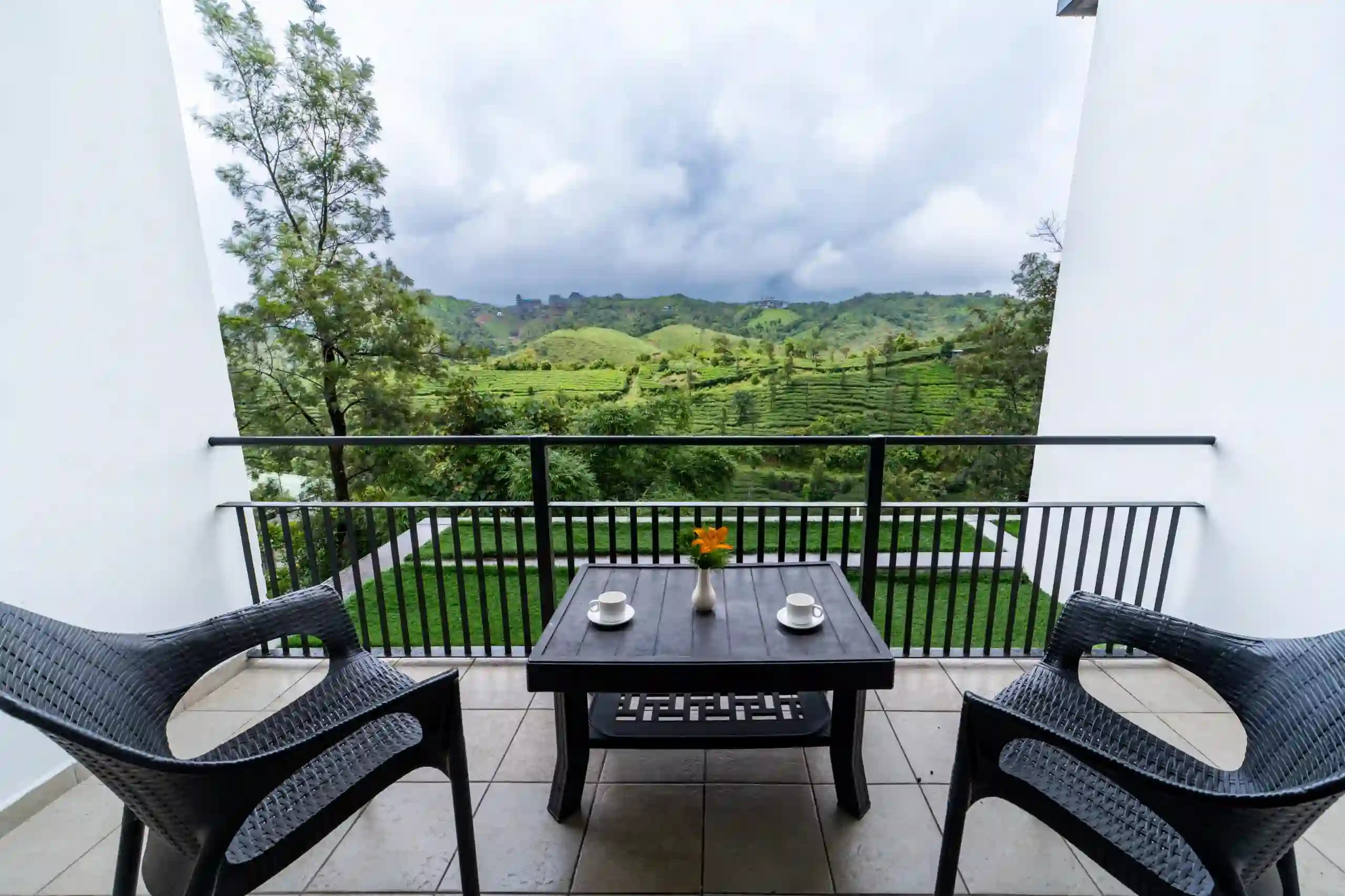 Deluxe Room with Breakfast - Image 1