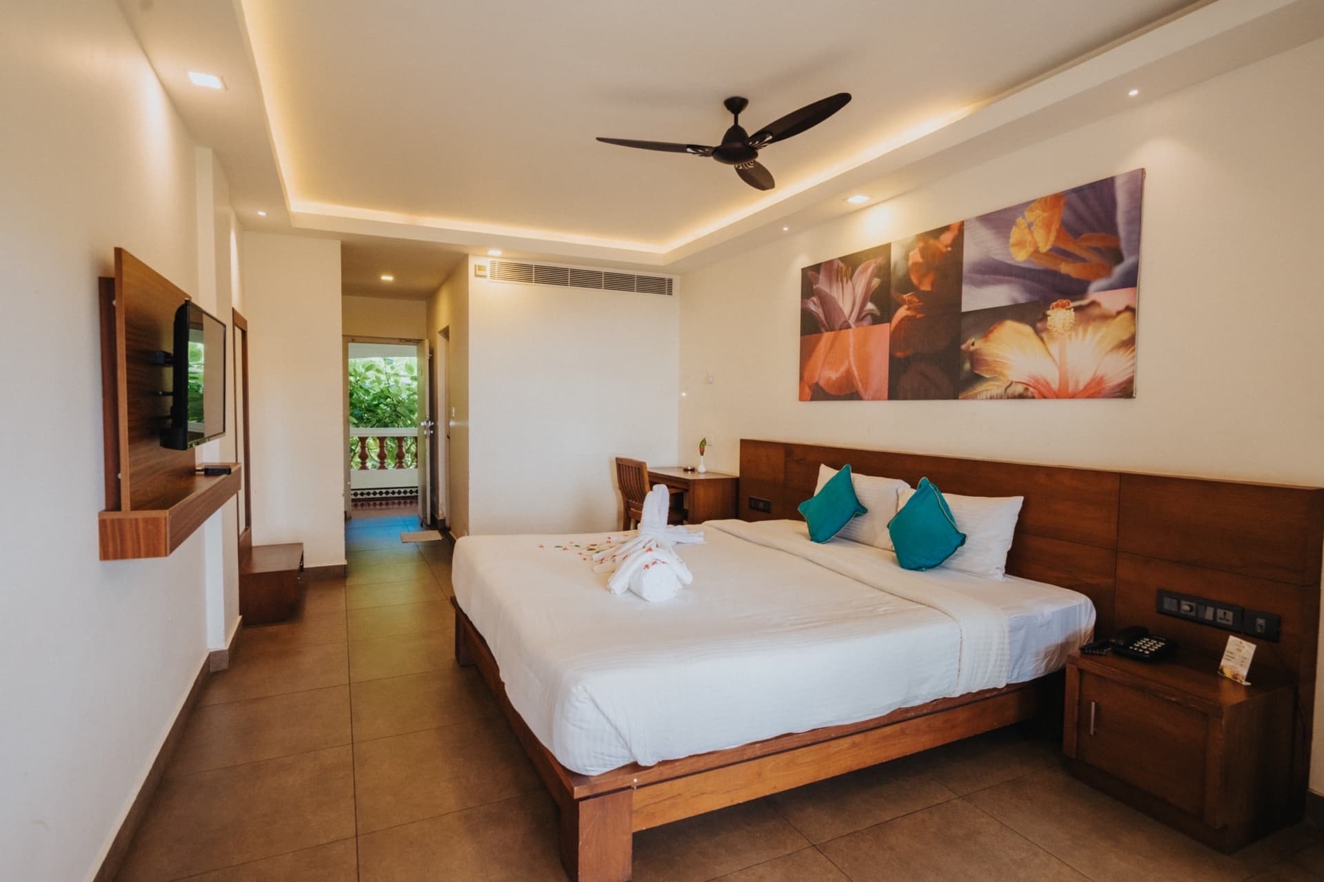 Super Deluxe Room With Breakfast - Image 1