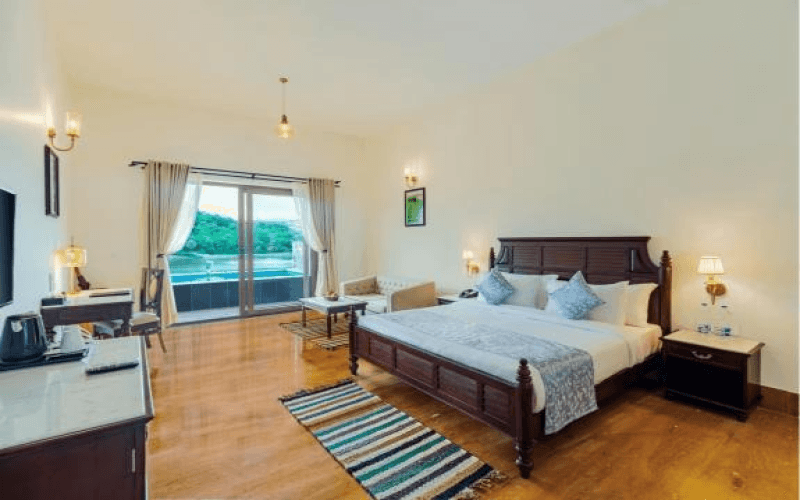 Deluxe Room - Image 1