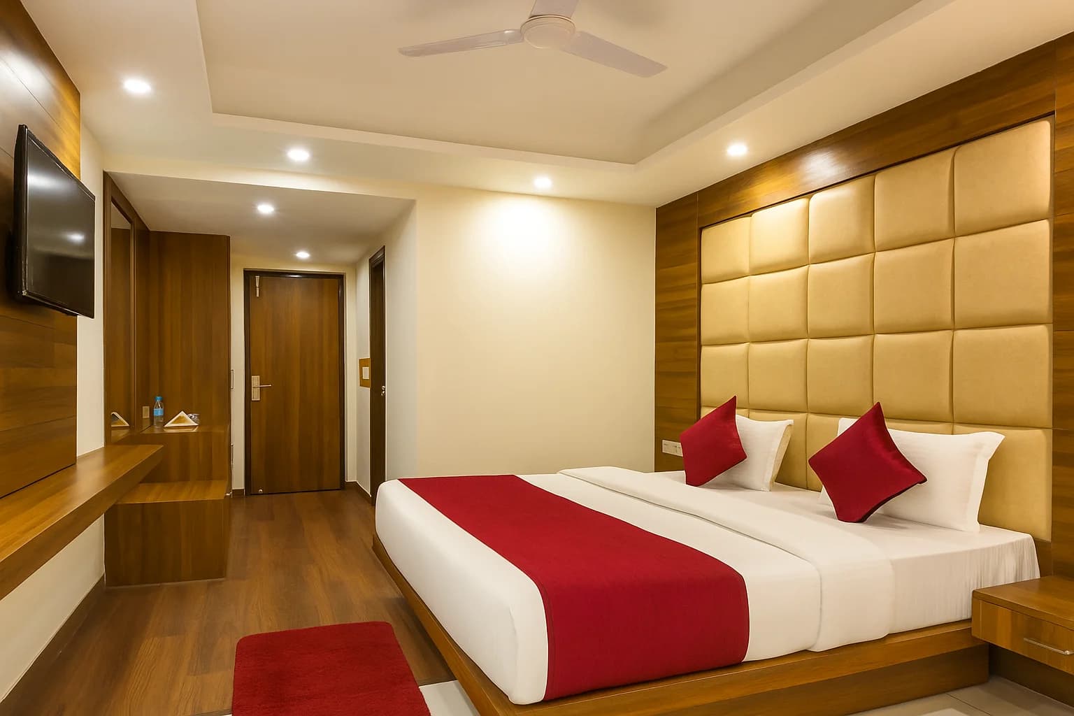 Super deluxe room with breakfast - Image 1