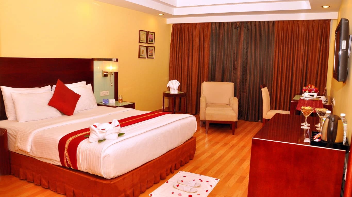 Deluxe Rooms with breakfast - Image 1