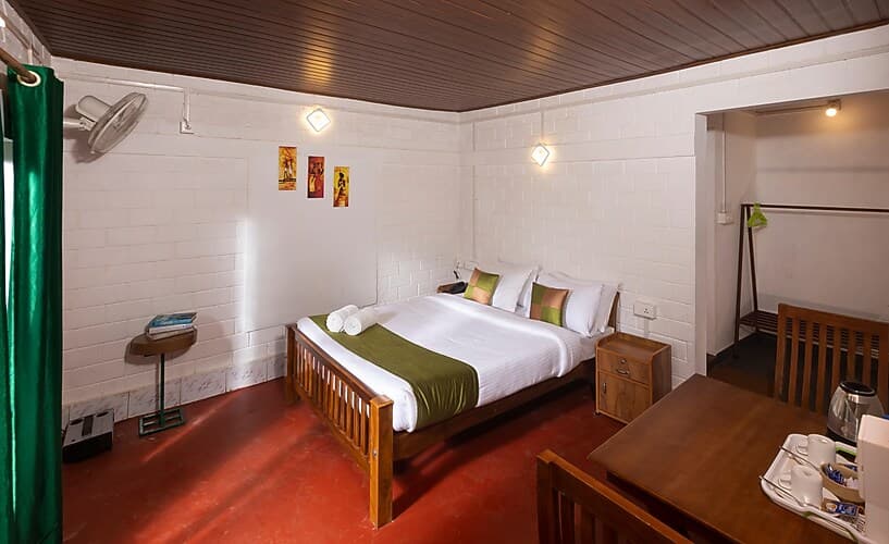 River View Room with Breakfast - Image 1