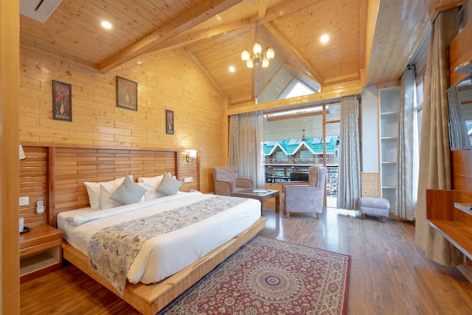 Premium AC - Room With Breakfast - Image 1