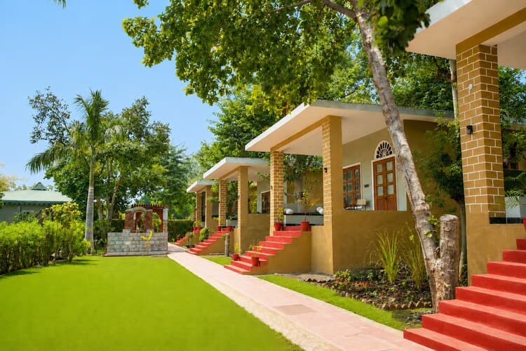 Upvan Suite Garden View Room with Breakfast - Image 1