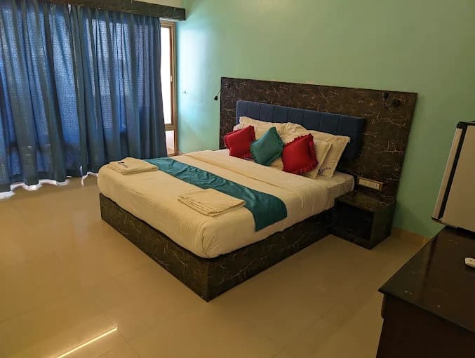 Seashell Room with Breakfast - Image 1