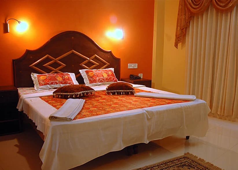 Premium Room with Breakfast - Image 1