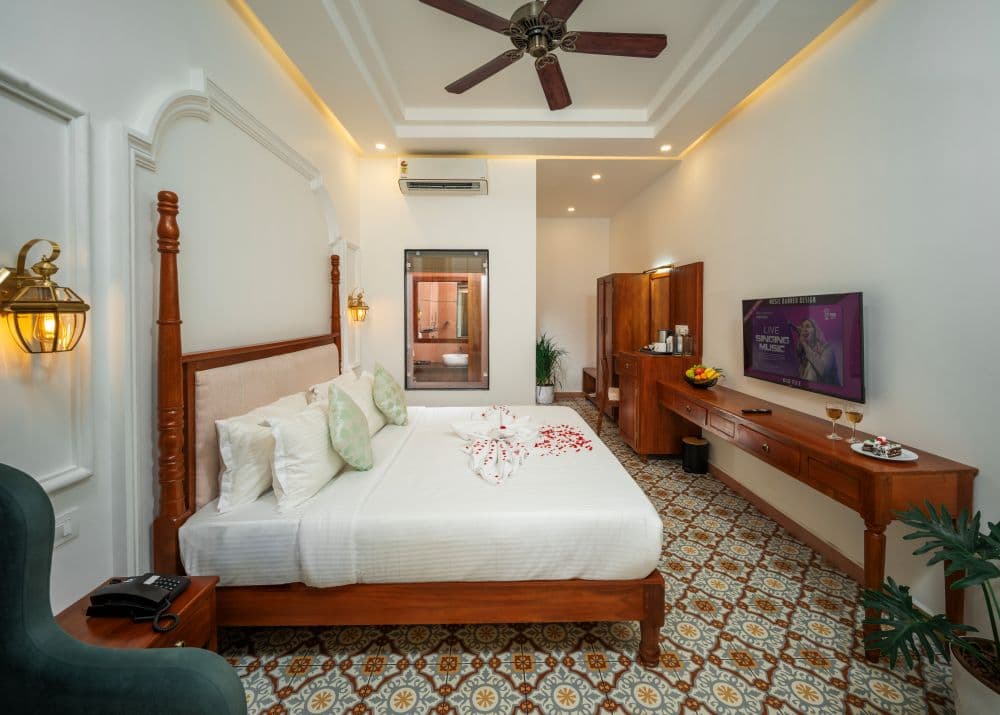 Classic Garden View Room with Breakfast - Image 1