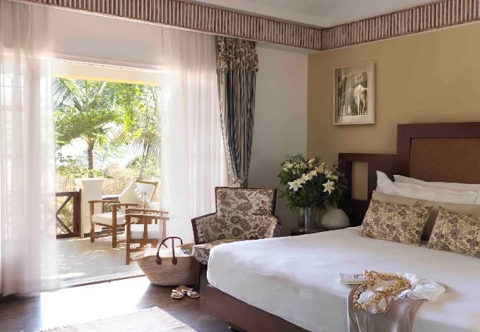 Waterfront Villa Room with Breakfast - Image 1