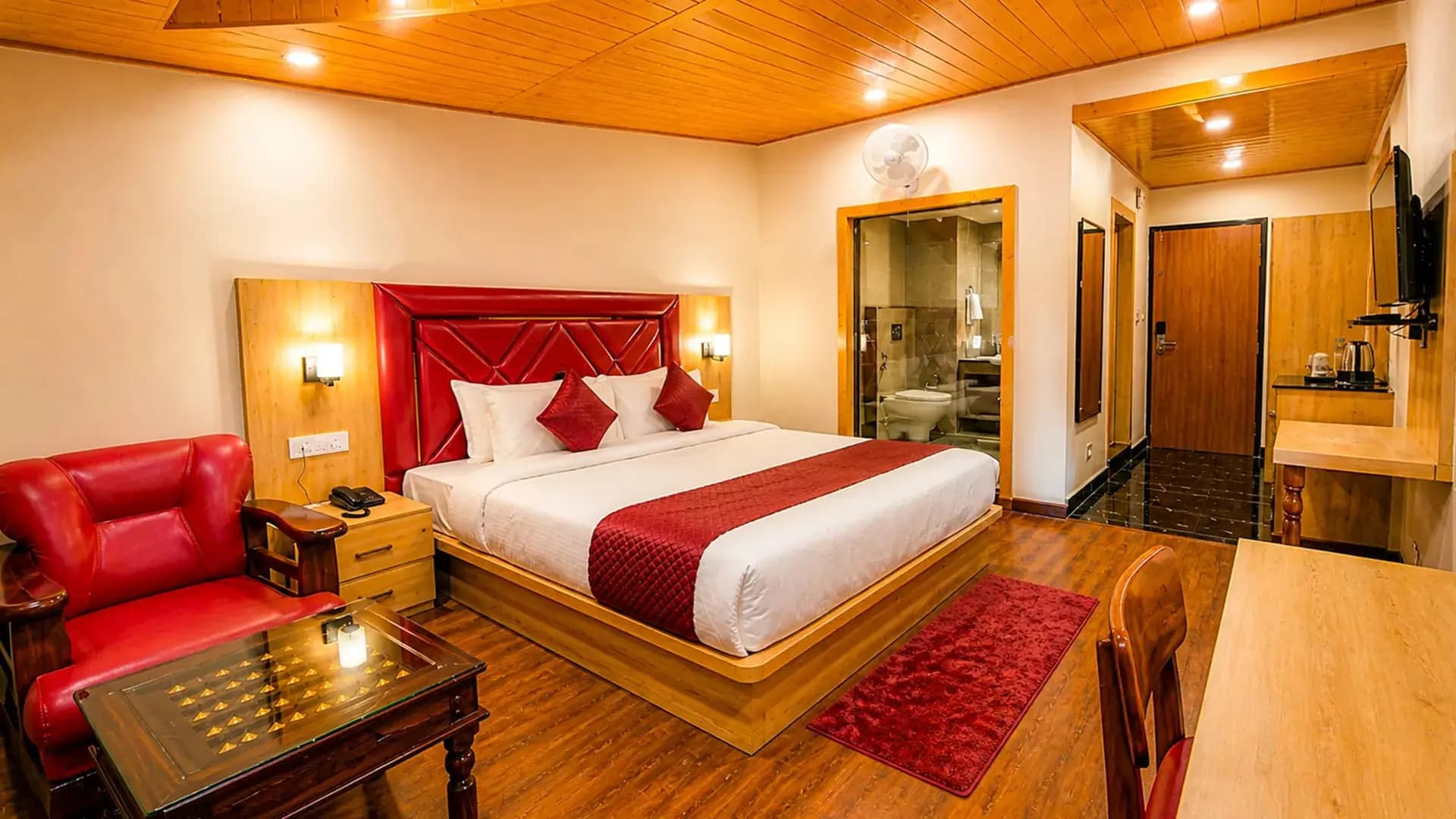 Superior Room - Image 1