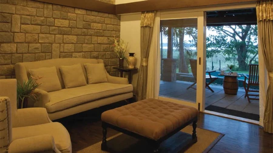 Residence Room with Breakfast - Image 1