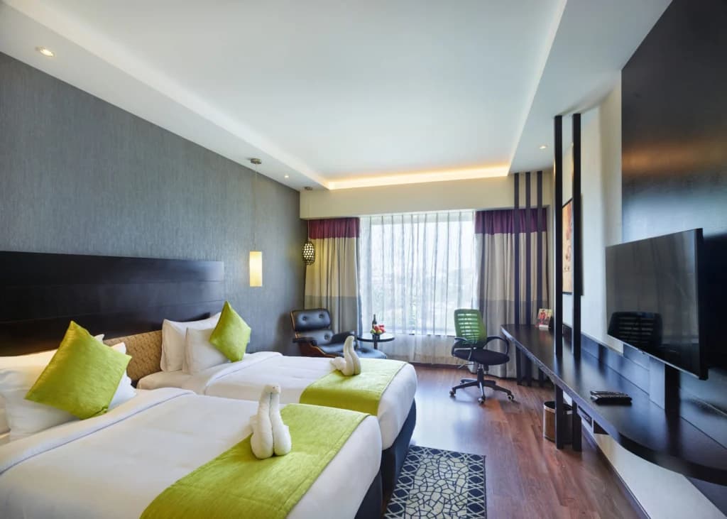 Club room - Image 1