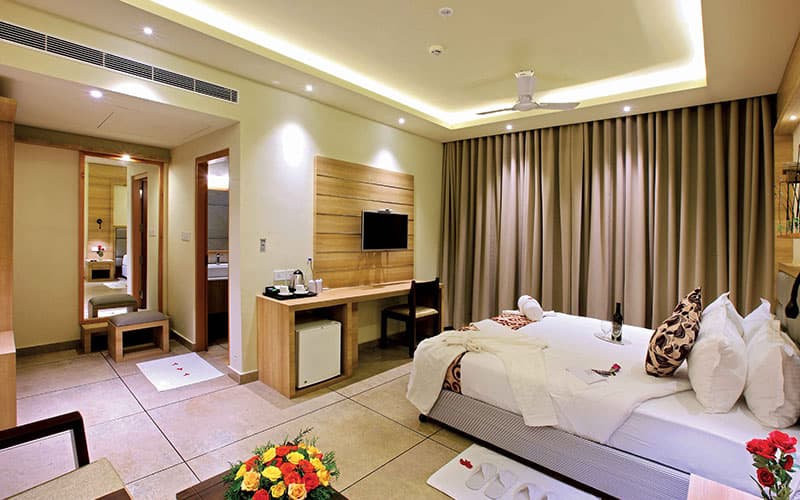 Premium Room with Breakfast - Image 1