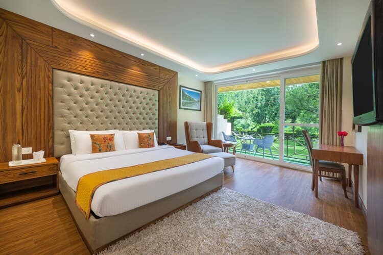 Garden View Room with Breakfast - Image 1