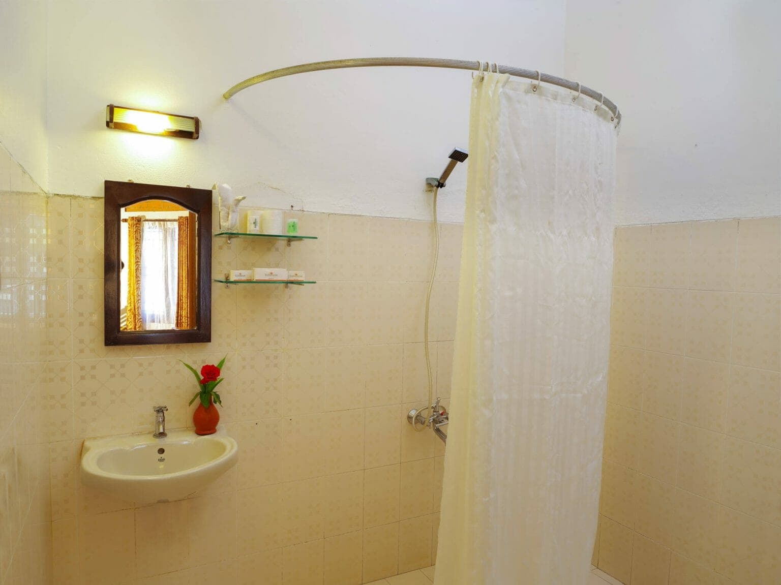 Hemantham Room - Image 1