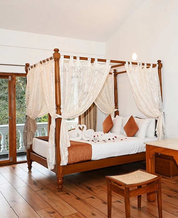 Premium Valley Vista Room with Breakfast - Image 1