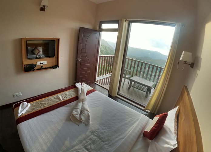 Valley View Room with Breakfast - Image 1