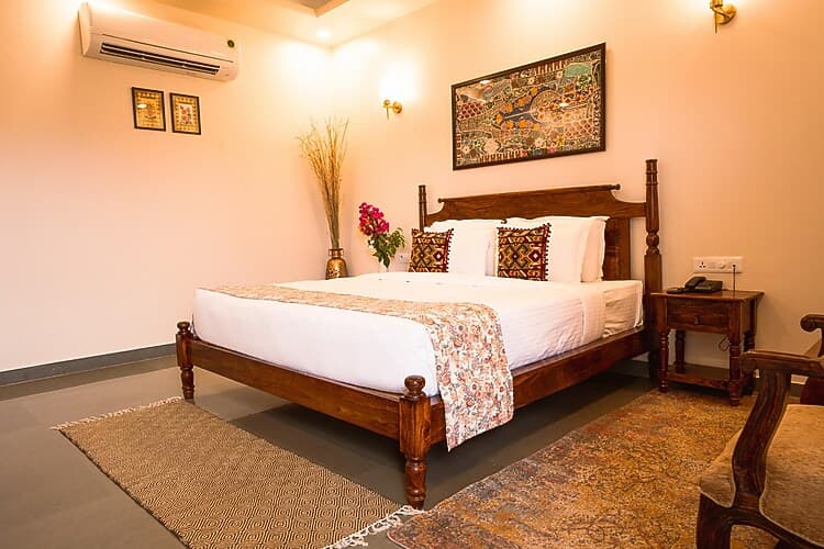 Superior Deluxe Room with Breakfast - Image 1