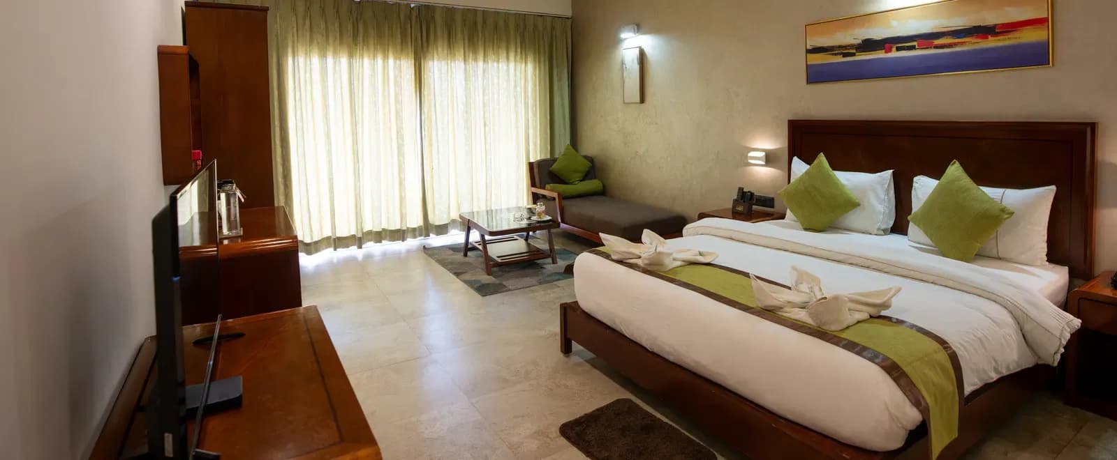 Superior Room with Breakfast - Image 1