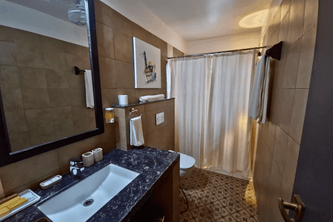 Family Suite - Image 1