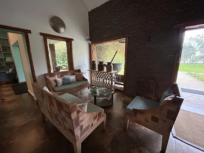 Garden View Villa No 1 Room with Breakfast - Image 1