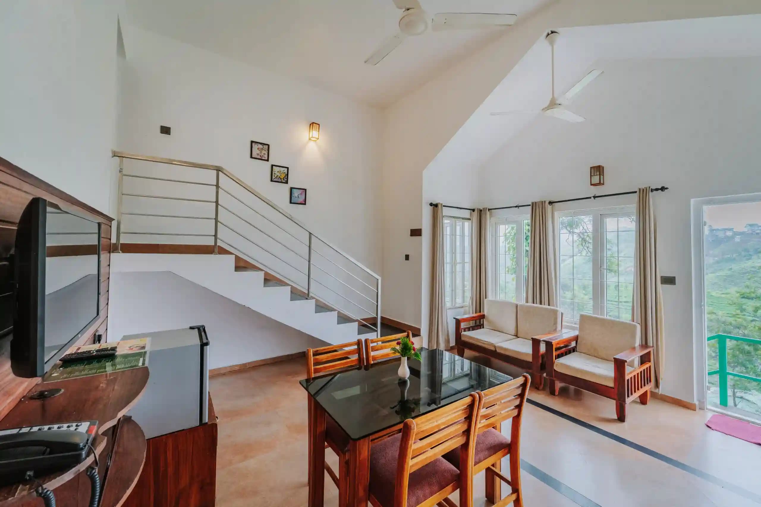 Standard 2 Bedroom Villa with Breakfast - Image 1