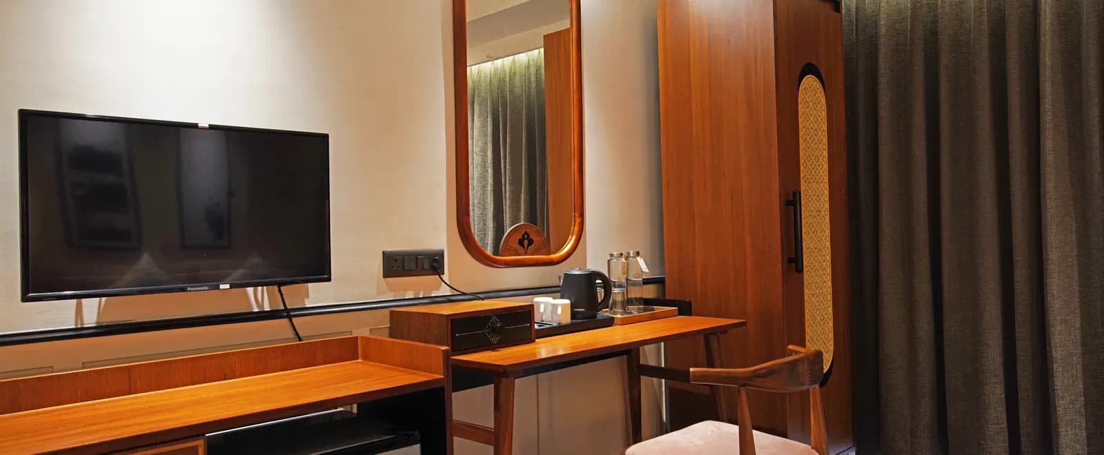 Superior Deluxe Room with Breakfast - Image 1