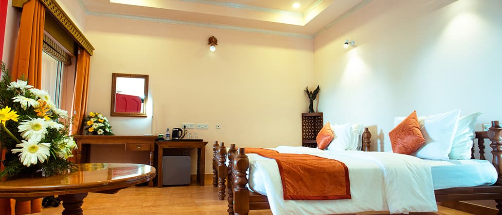 Deluxe Room with Breakfast - Image 1